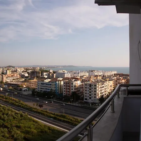 Lulu - Sunset * Golem (Tirana)