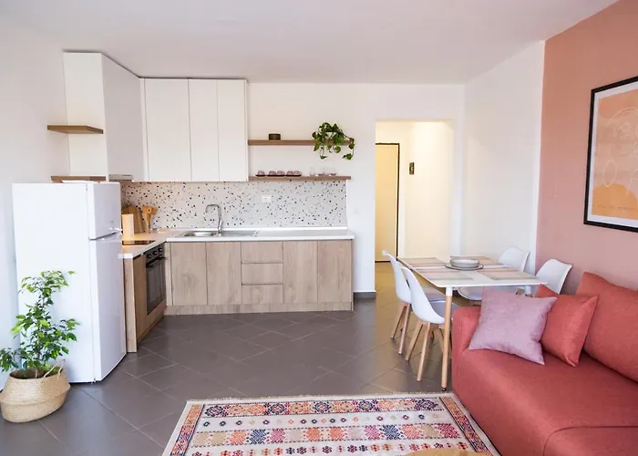 Lulu - Sunset Appartement